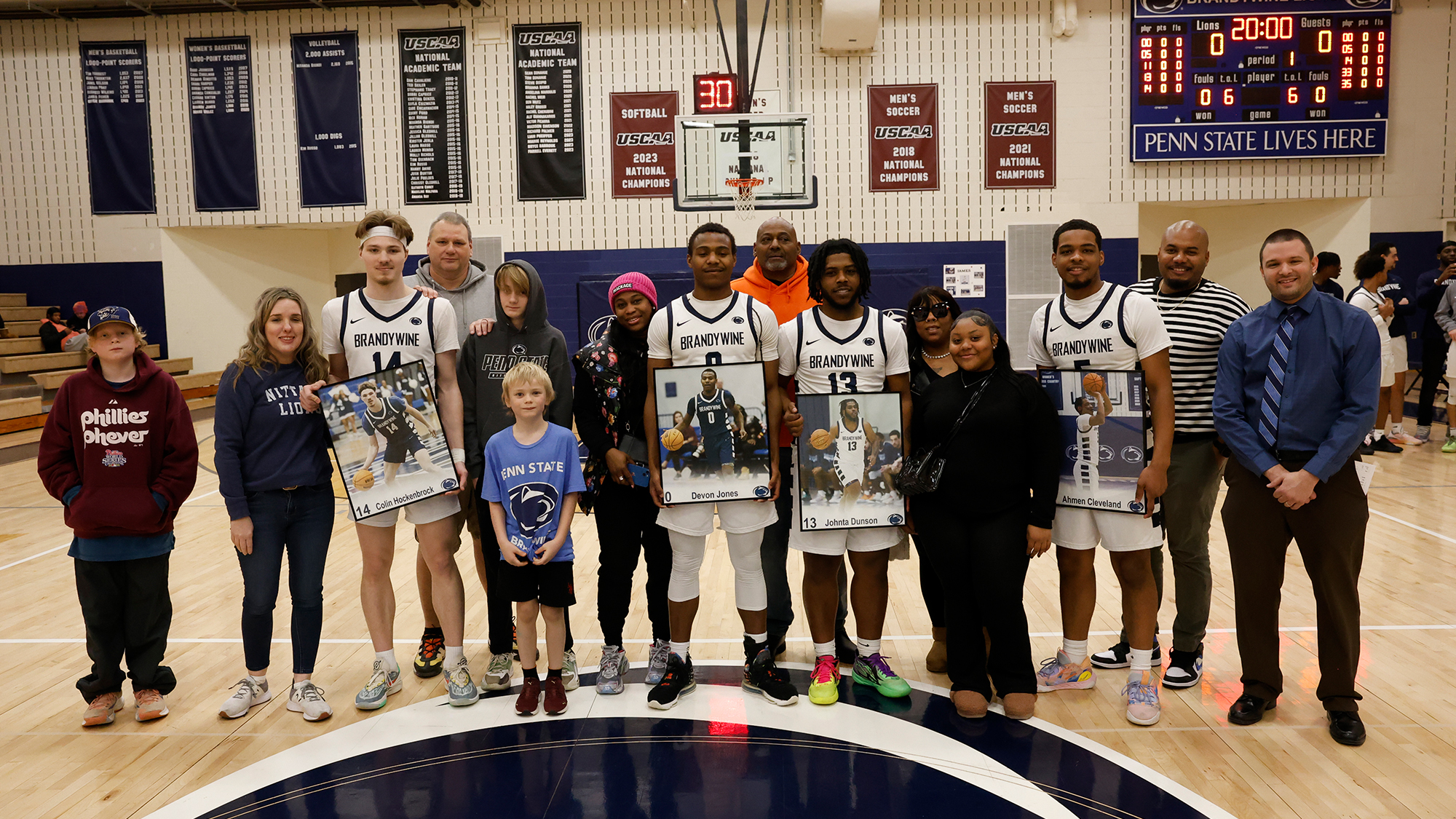 Penn State Brandywine men's basketball seniors